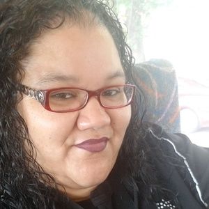 Meet your Posher, Tanialee